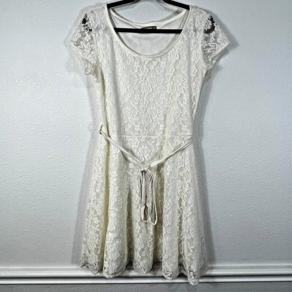 Sahara Woman Lace Fit and Flare Dress Floral Waist Tie Ivory Womens 38 M